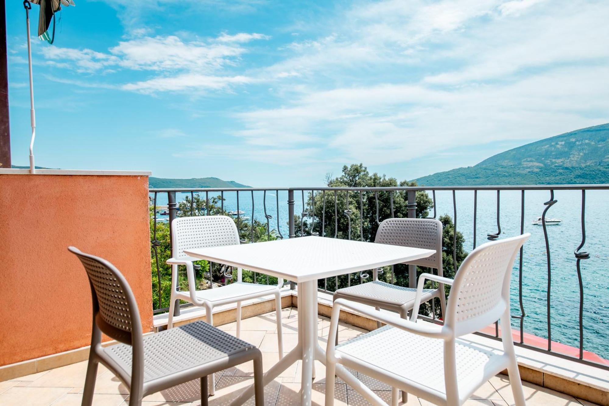 Boka Apartment 1 Herceg Novi Exterior foto